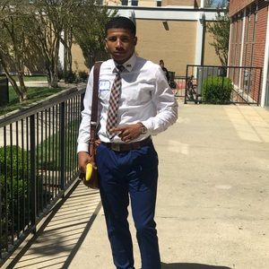 Meet your Posher, Adrian